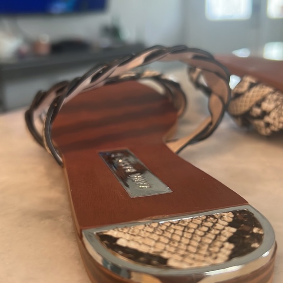 Zara Basic Collection Sandals - Picture 4 of 4